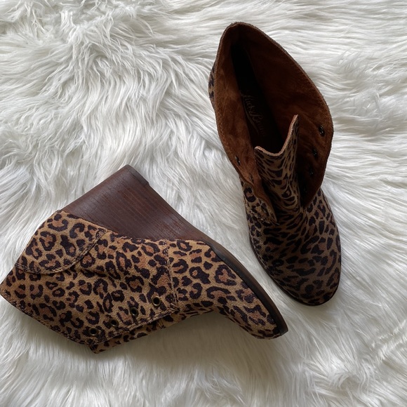 Lucky Brand Shoes - Lucky Brand Suede Leopard Wedge Booties Size 7